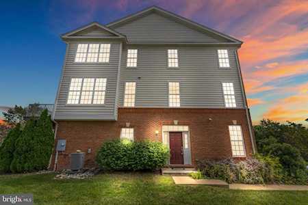 23059 Weybridge Square Broadlands, VA 20148