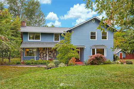 10615 210th Ave NE Redmond, WA 98053