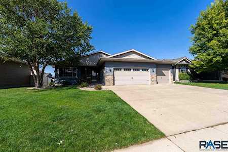 2209 S Katie Ave Sioux Falls, SD 57106