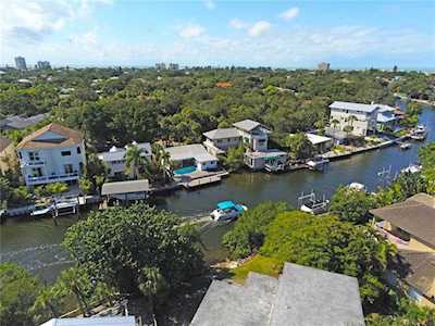 4910 Commonwealth Dr Sarasota, FL 34242