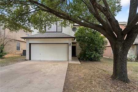 1506 Sylvia LN Round Rock, TX 78681