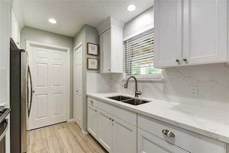 1714 Brumbelow St Rosenberg, TX 77471