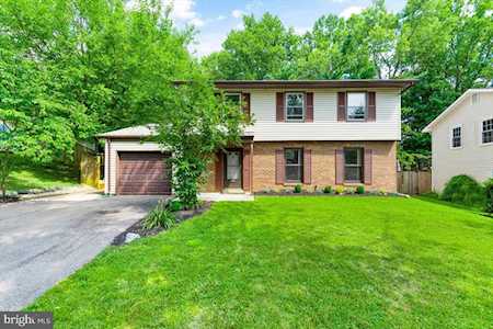 1735 Linkwood Ln Crofton, MD 21114