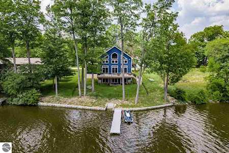 4322 Gold Dust Point Perrinton, MI 48871
