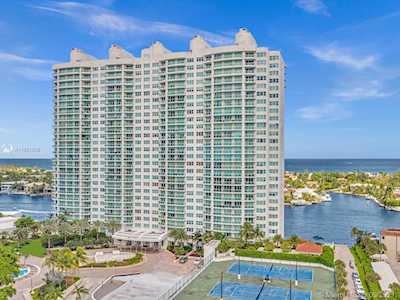 20201 E Country Club Dr #606 Aventura, FL 33180