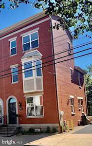 1722 W Oxford St Philadelphia, PA 19121