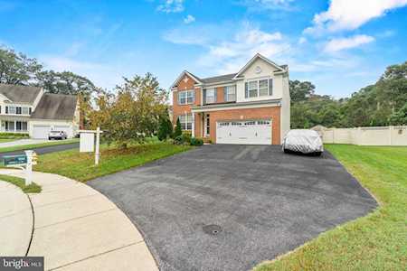 8204 Champion Ct Pasadena, MD 21122