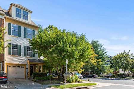 2 Rebecca Ln Owings Mills, MD 21117
