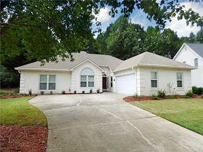 2790 Preston Ridge Ln Dacula, GA 30019