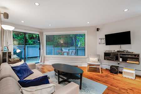 444 E 6th Avenue #108 Vancouver, BC V5T 1K6