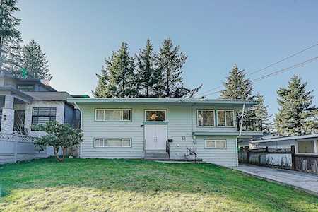 9725 130 Street Surrey, BC V3T 3L2