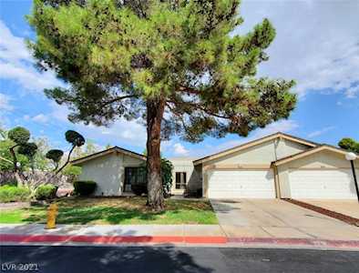 5716 Pearldrop Ave Las Vegas, NV 89107