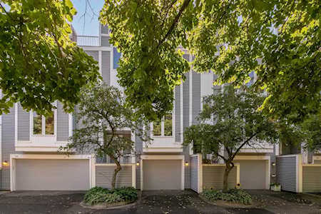 106 3rd Avenue NE Minneapolis, MN 55413