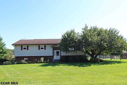 148 Hillrise Drive Bellefonte, PA 16823