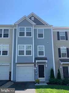 456 Rumbling Rock Rd Hedgesville, WV 25427