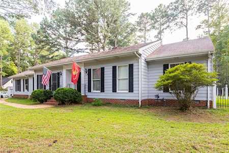 804 Kerr Place Smithfield, VA 23430