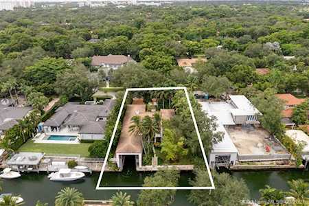 930 Alfonso Ave Coral Gables, FL 33146