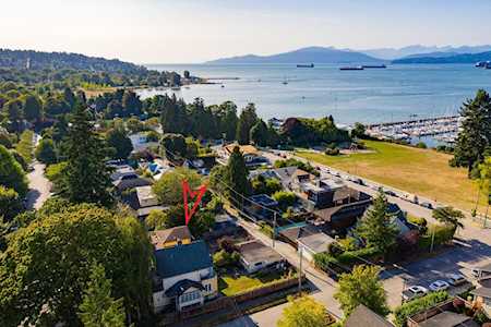3719 W 1st Avenue Vancouver, BC V6R 1H3