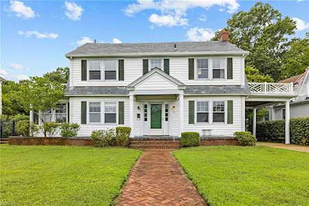 541 Mayflower Rd Norfolk, VA 23508