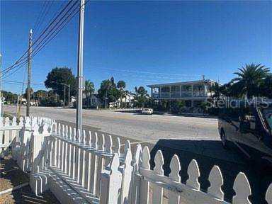 664 Mandalay Ave Clearwater, FL 33767