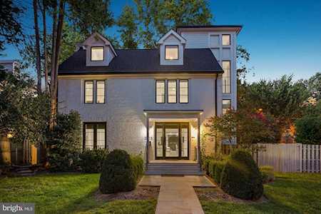3615 Upton St Washington, DC 20008