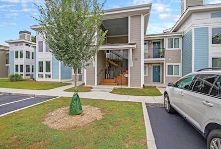 273 Alexandra Dr Mount Pleasant, SC 29464