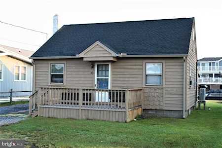 33 Dagsboro St W Fenwick Island, DE 19944