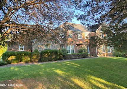 7301 Shady Creek Ln Crestwood, KY 40014
