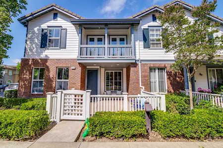 48993 Meadowfaire Cmn Fremont, CA 94539