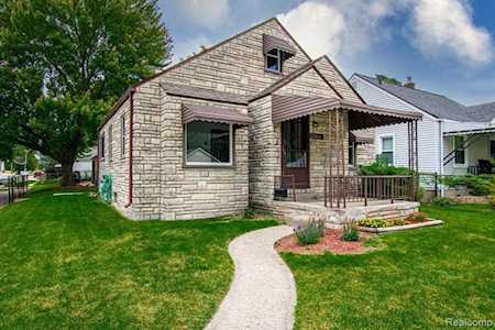 23464 Couzens Ave Hazel Park, MI 48030
