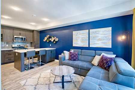 100 Walgrove Ct SE #4206 Calgary, AB T2X 4N1