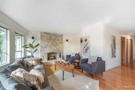 2549 E 41st Avenue Vancouver, BC V5R 2W6