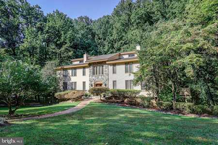 708 Live Oak Dr Mclean, VA 22101