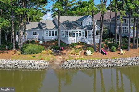 208 Breezy Creek Ct Ocean Pines, MD 21811