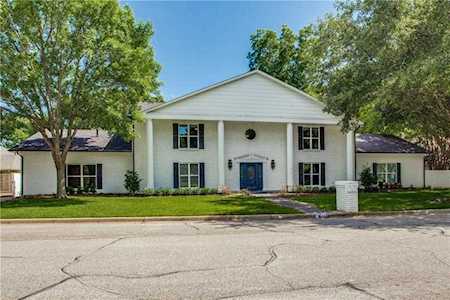 4767 Overton Woods Drive Fort Worth, TX 76109