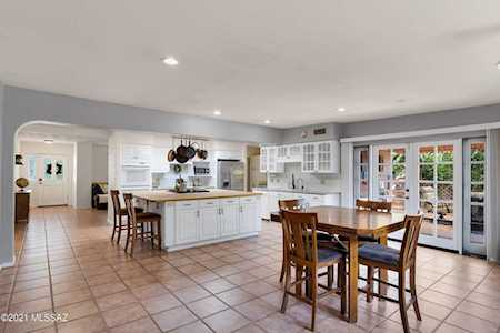 2242 E Florence Dr Tucson, AZ 85719