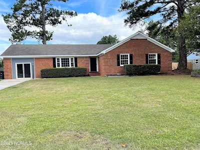 910 Winchester Road Jacksonville, NC 28546
