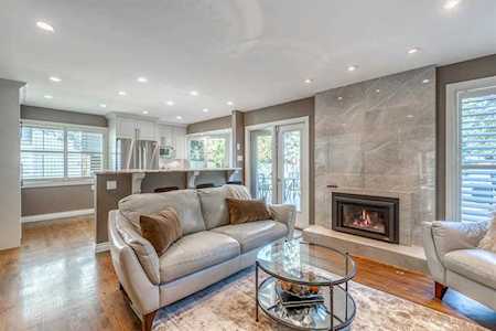 436 Lake Moraine Rd SE Calgary, AB T2J 1E6