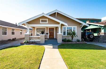 1856 W 43rd Place Los Angeles, CA 90062