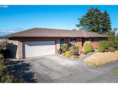 13111 NE Fremont St Portland, OR 97230