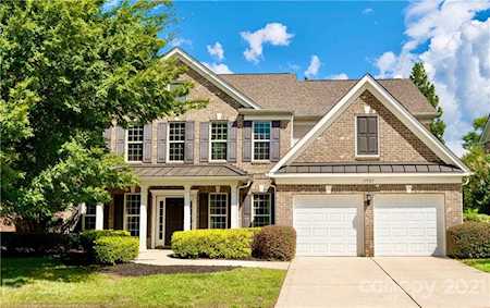 17527 Campbell Hall Ct Charlotte, NC 28277