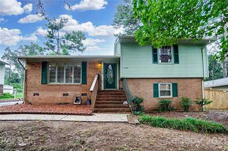 5200 Furman Place Charlotte, NC 28210