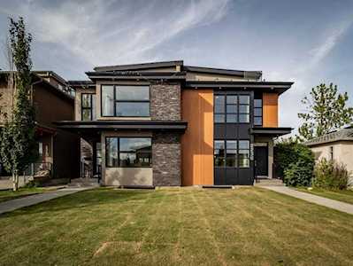 2236 1 Ave NW Calgary, AB T2N 0B7