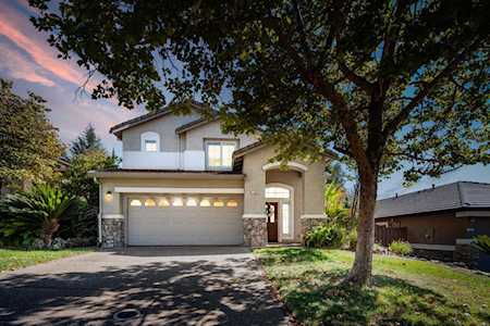 1869 Ardfern Way Folsom, CA 95630