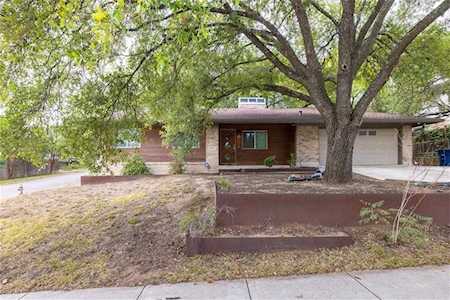 2409 Loyola LN Austin, TX 78723