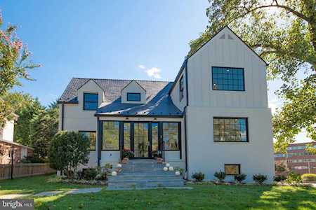 4712 Yuma St Washington, DC 20016