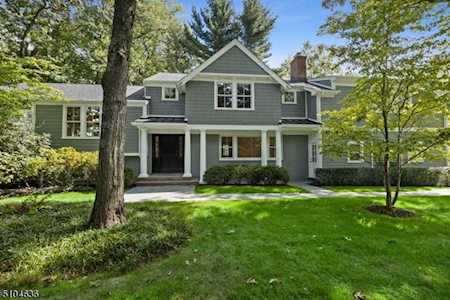 157 Long Hill Dr Short Hills, NJ 07078