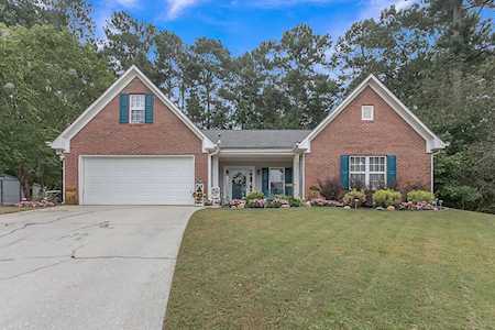 3915 King Fisher Circle Snellville, GA 30039
