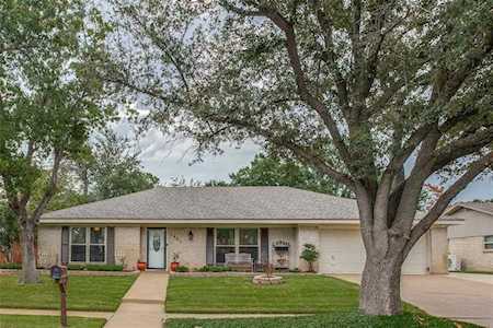 1803 Silver Leaf Drive Pantego, TX 76013