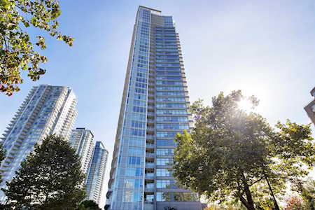4880 Bennett Street #3702 Burnaby, BC V5H 0C1